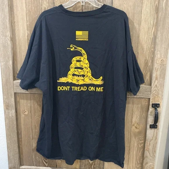 Men’s T-shirt - Picture 3 of 3